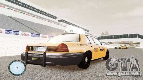 Ford Crown Victoria 2003 NYC Taxi para GTA 4