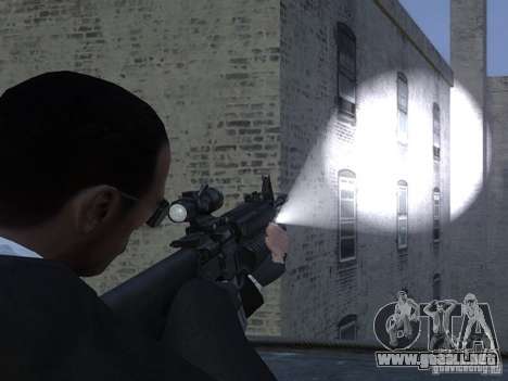 Flashlight 4 Weapons v1.0 para GTA 4