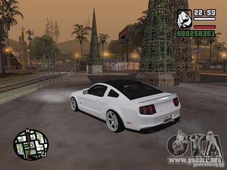 Ford Mustang GT B&amp;W para GTA San Andreas