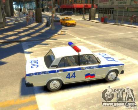 Policía Vaz 2105 para GTA 4