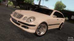 Mercedes-Benz E55 AMG para GTA San Andreas