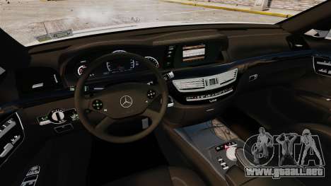 Mercedes-Benz S65 W221 AMG Stock v1.2 para GTA 4