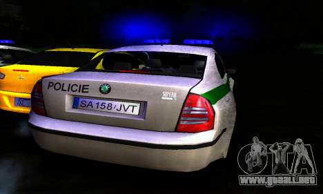 Skoda Superb POLICIE para GTA San Andreas