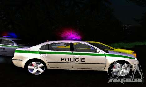 Skoda Superb POLICIE para GTA San Andreas