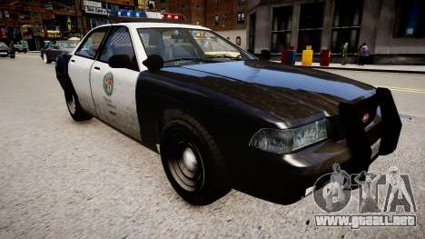 El coche de la policía de GTA V para GTA 4