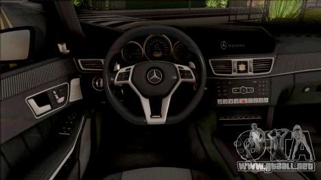 Mercedes-Benz E63 AMG W212 para GTA San Andreas