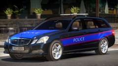 Mercedes E350 Police V1.0 para GTA 4