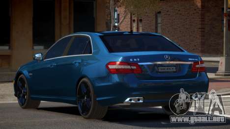 Mercedes Benz E63 SR para GTA 4