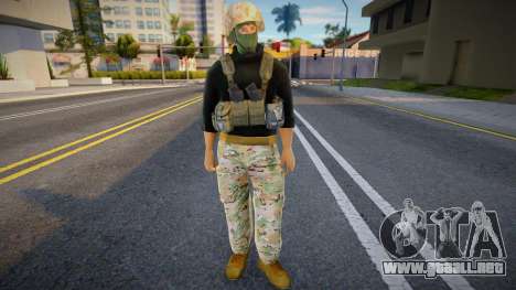 Militar con casco y uniforme para GTA San Andreas