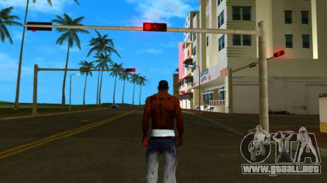 Carl con el torso desnudo y tatuajes para GTA Vice City