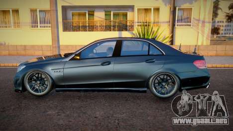 Mercedes-Benz E63 AMG Oper para GTA San Andreas